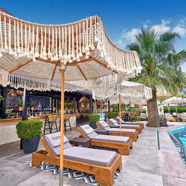 Je bekijkt nu Hotel Principal