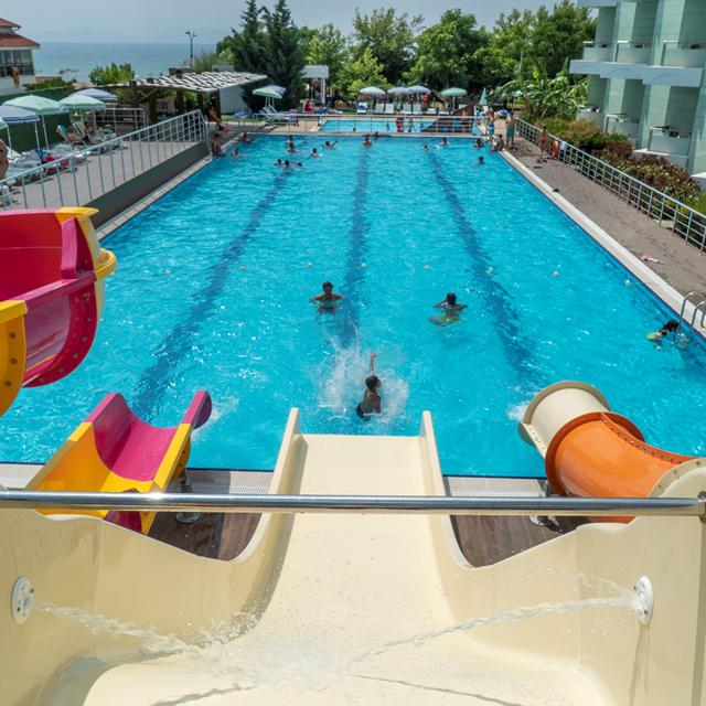Je bekijkt nu Hotel Grand Belish Beach Resort & Spa