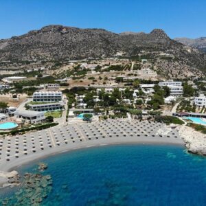 Lees meer over het artikel Hotel Kakkos Bay Resort