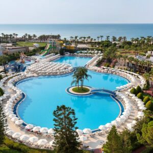Lees meer over het artikel Hotel Miracle Resort