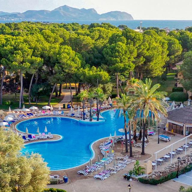 Je bekijkt nu Caprice Vell Mari Hotel & Resort